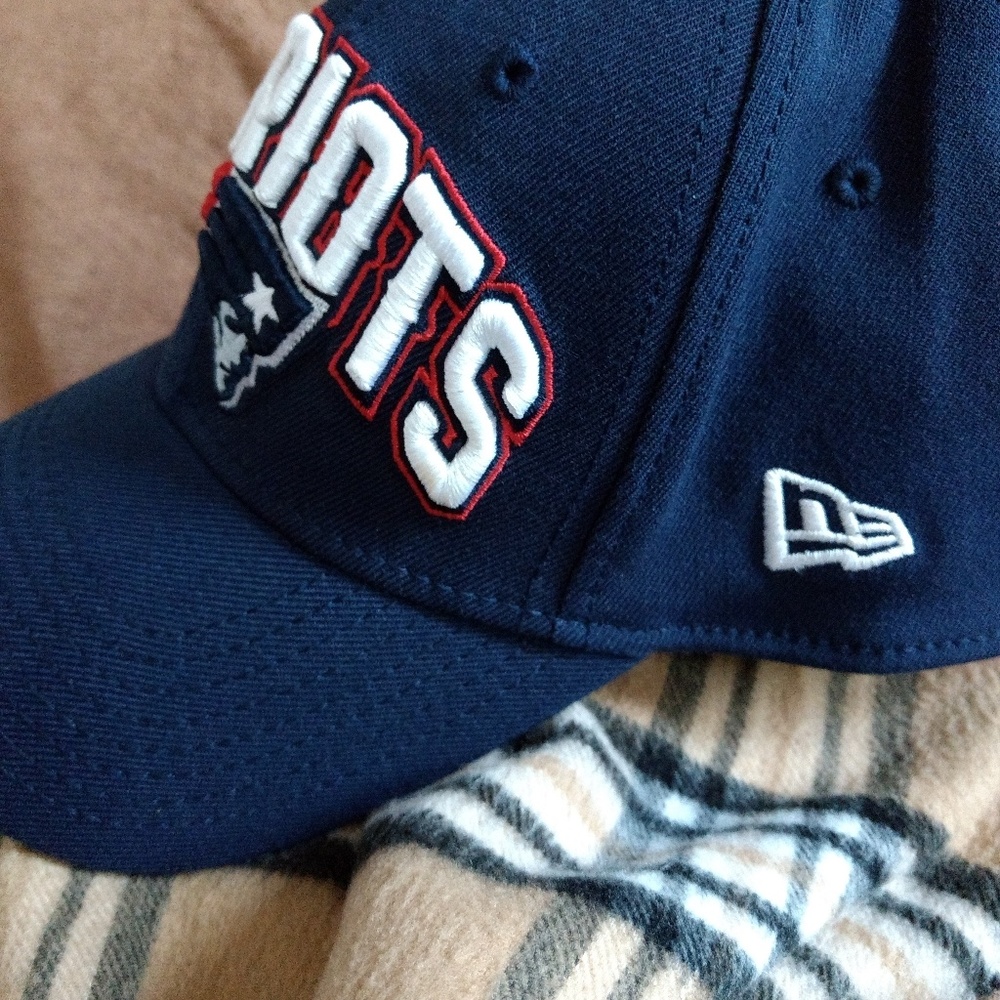 Official New England Patriots  cap - Picture 5 of 6